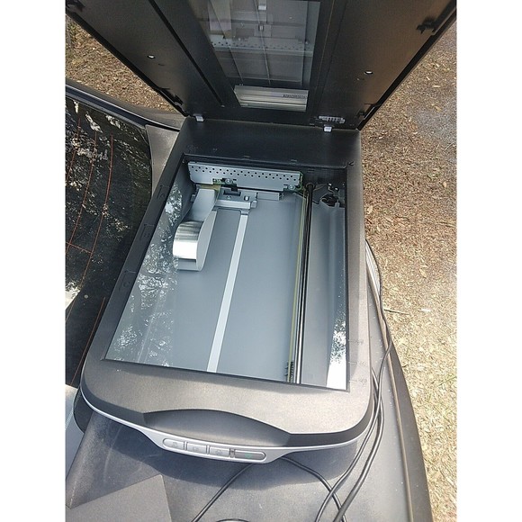 Epson Perfection 4490 Photo Scanner Tested & Working - Picture 5 of 11